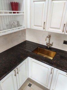 Столешница на кухню из гранита - Гранит TAN BROWN(3477) - март 2020