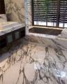 Облицовка пола ванной комнаты - Мрамор CALACATTA VAGLI(901)